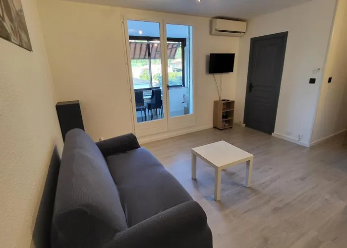 T2 A Apartment